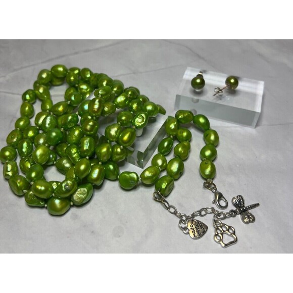 Green Natural Freshwater Pearls Necklace & Earring Set, (0112) - Picture 6 of 7